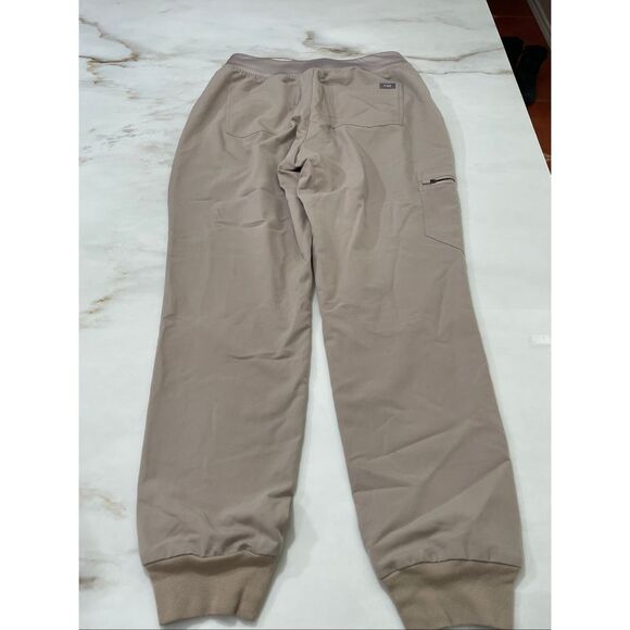 Figs Scrub Joggers Women's Size Medium High Waisted Zamora Tan Sandstone Medical - Picture 4 of 5